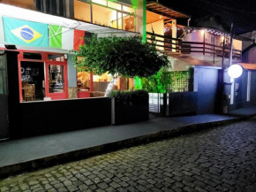 Hotels in Bom Jardim